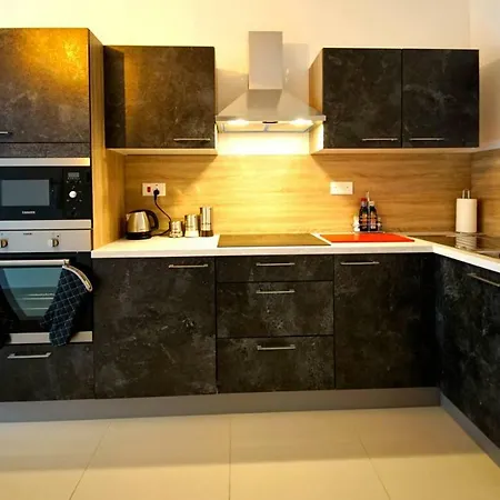Pc 4 - Palm Court Msida